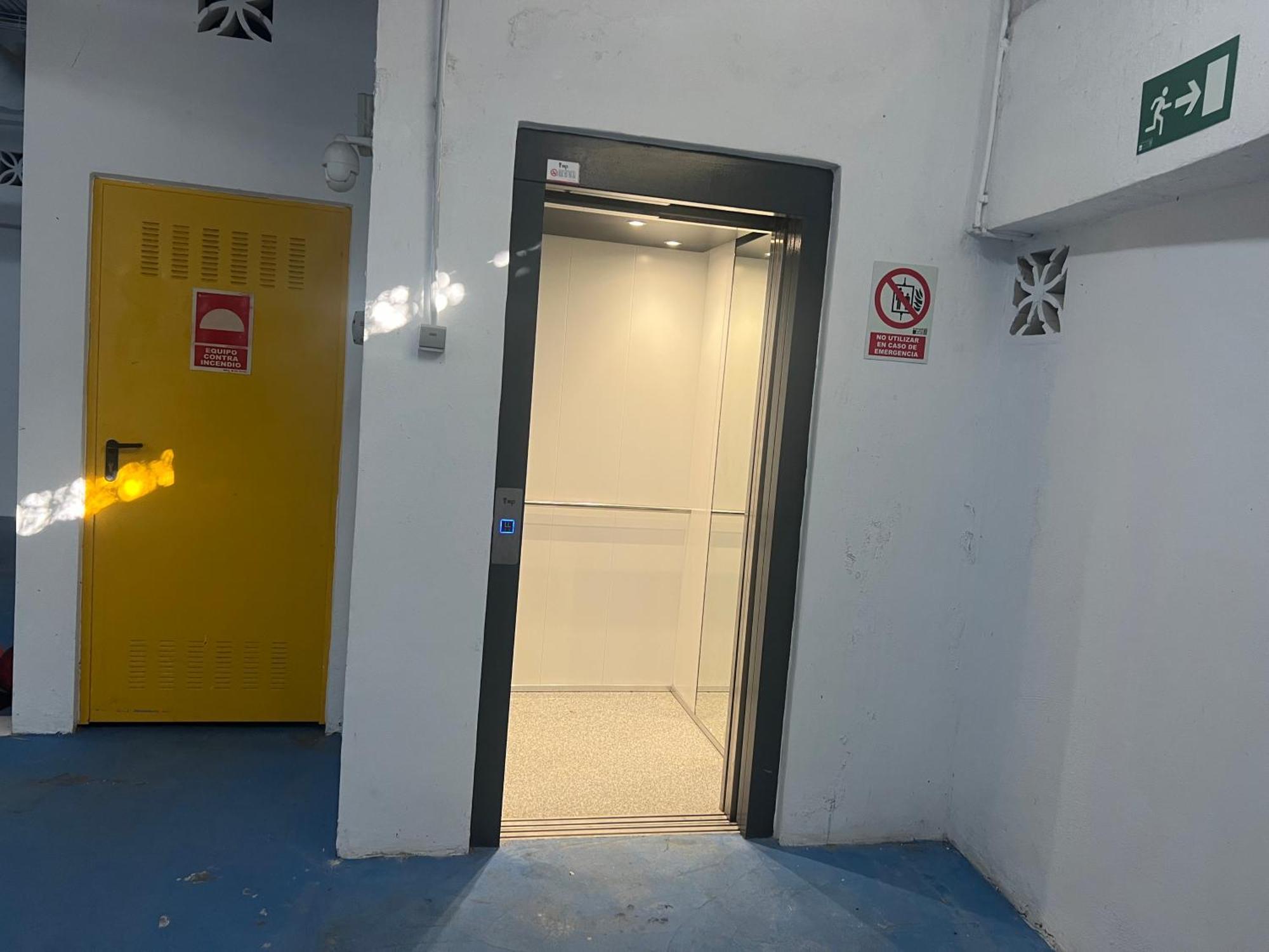 Ancla Real Apartamentos Loft Эль-Пуэрто-де-Санта-Мария Экстерьер фото